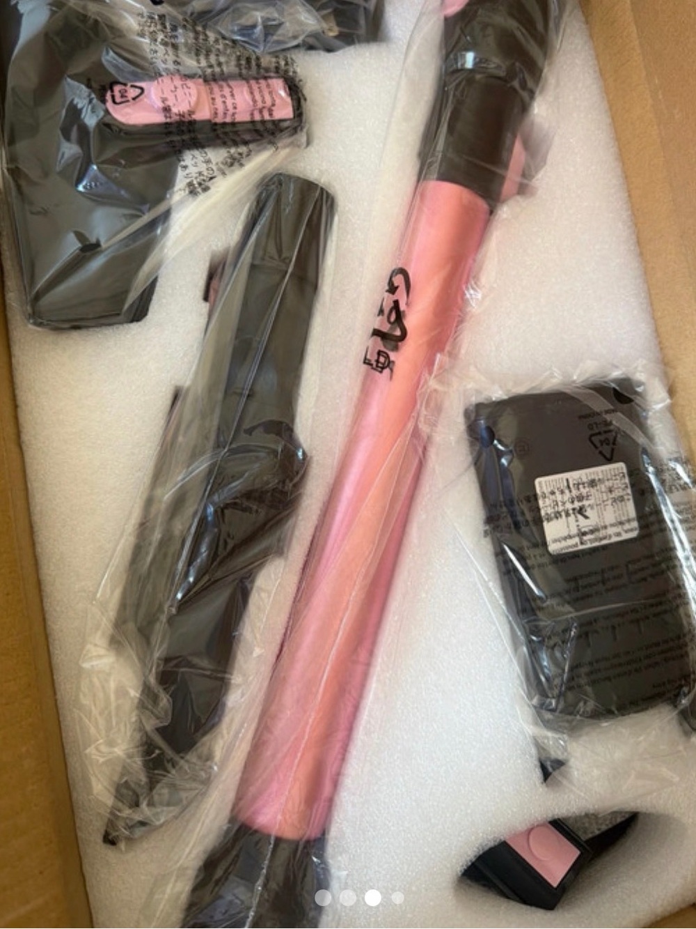Pink Wireless Handheld Device Charger - Unbranded Pink